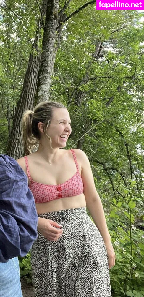 taylortomlinson Nude Leaked OnlyFans Photo #clZZPNsvbo