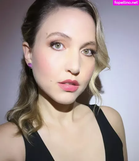 Taylor Tomlinson OnlyFans Thumbnail #jc0eKHKnte