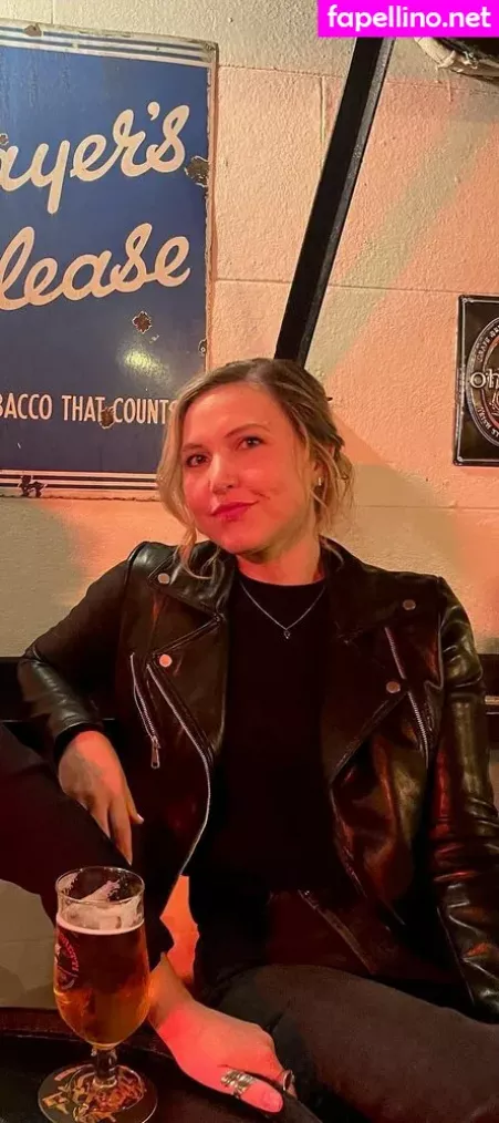 Taylor Tomlinson OnlyFans Thumbnail #kY7ThKdExZ