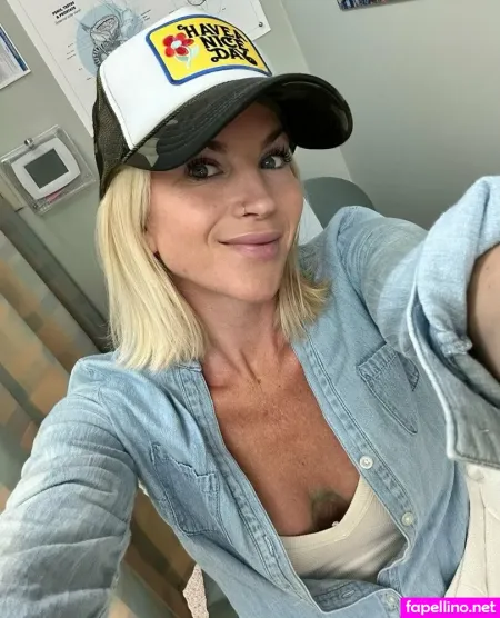 Taylor Wild OnlyFans Thumbnail #urOyrjITaX