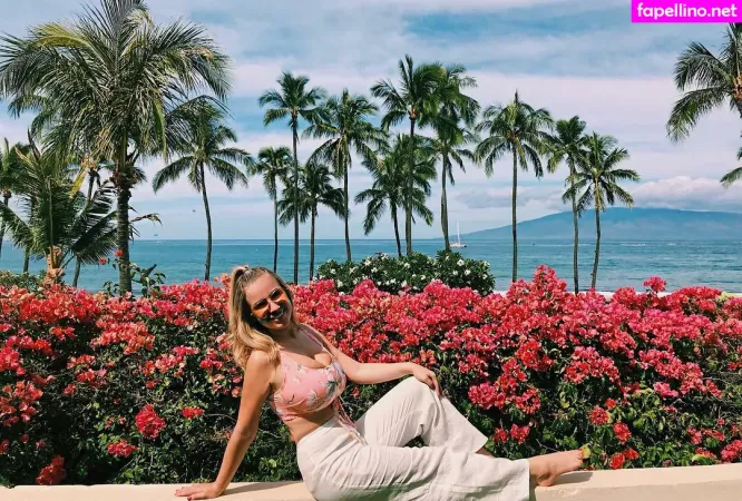 Taylor Z OnlyFans Thumbnail #HRG4DfgjG7