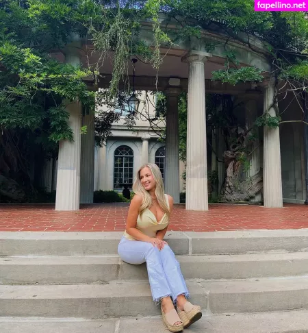 Taylor Z OnlyFans Thumbnail #sch3UD3k9k