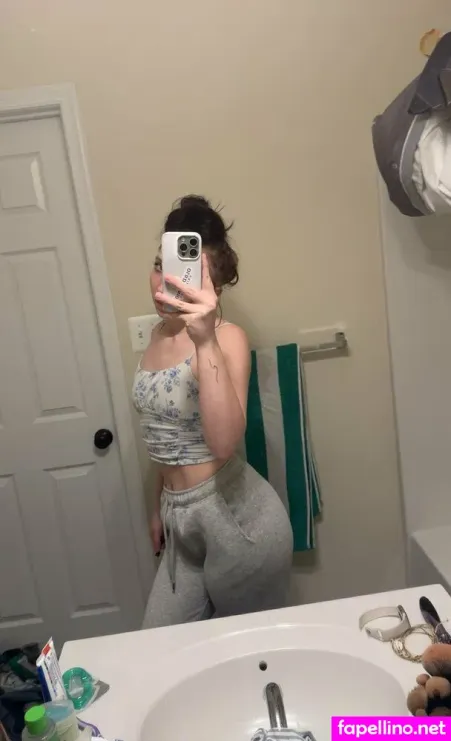 Taylorbunns OnlyFans Thumbnail #W5Gn2sF1Bd