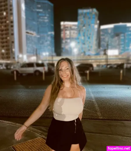 Taylorenzz OnlyFans Thumbnail #XtoRMEbkg3