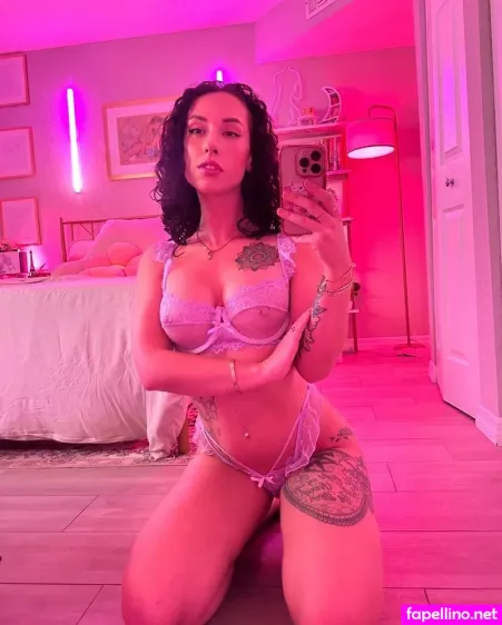 Taylorpink OnlyFans Thumbnail #164UkE5cqL