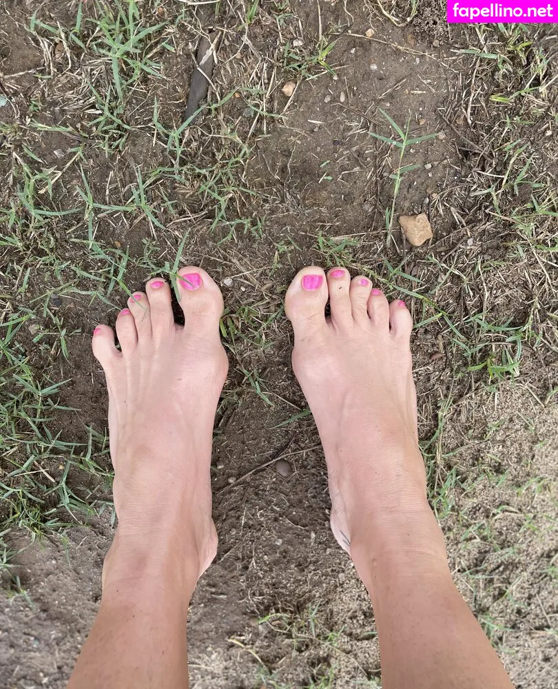 razzledazzlelips, taylorraz Nude Leaked OnlyFans Photo #HR7Ylp9NMH