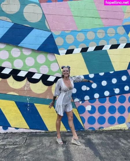 Taylorraz OnlyFans Thumbnail #aCCg4tWyzR