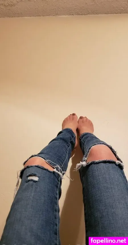 Taylorsnylons OnlyFans Thumbnail #GszMFiG3C2
