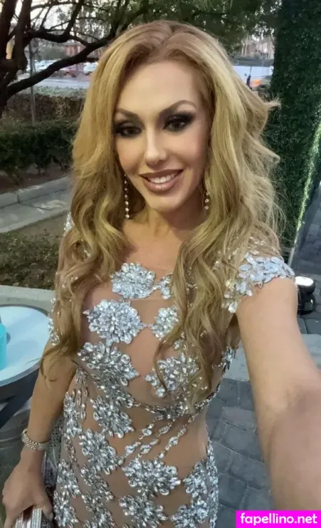 Taylorvixxen OnlyFans Thumbnail #iXoVvk83s0