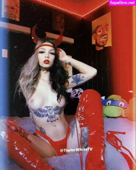 Taylorwhitetv OnlyFans Thumbnail #DA3XMRaexe