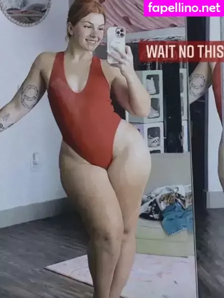 Taylorwrenmarie OnlyFans Thumbnail #4myA5JphLN