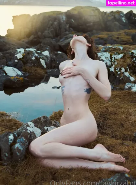 Taylorzahn OnlyFans Thumbnail #bz2xjaNjaG