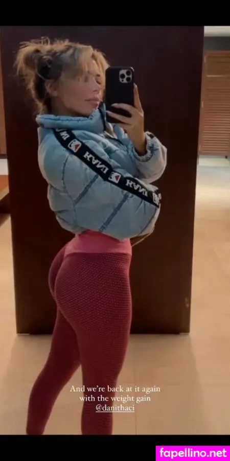 Tayna OnlyFans Thumbnail #UKeR3GX2BL