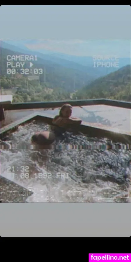 Tayna OnlyFans Thumbnail #Uv7dI8XZZl