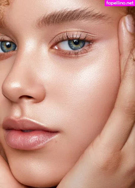 Taynara Wolf OnlyFans Thumbnail #73y4dpemhS