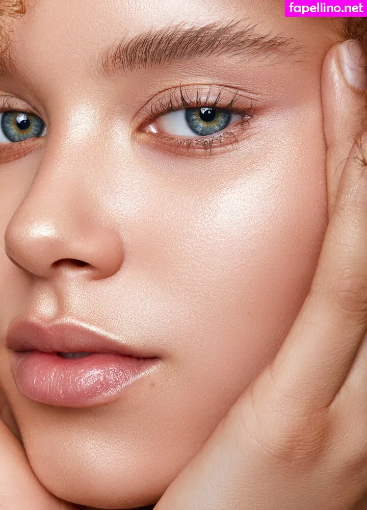 taynarajoy, taynarajoy.silvawolf Nude Leaked OnlyFans Photo #73y4dpemhS