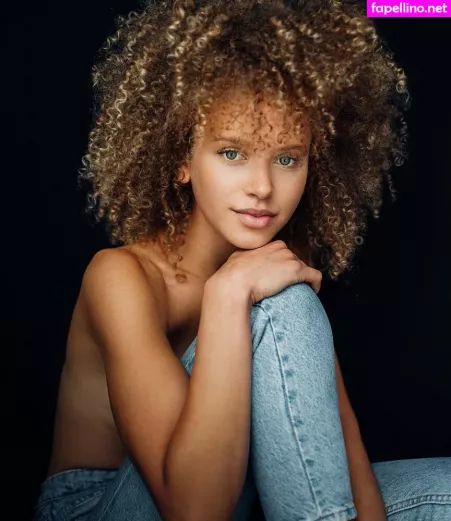 Taynara Wolf OnlyFans Thumbnail #KozSZlDzOT