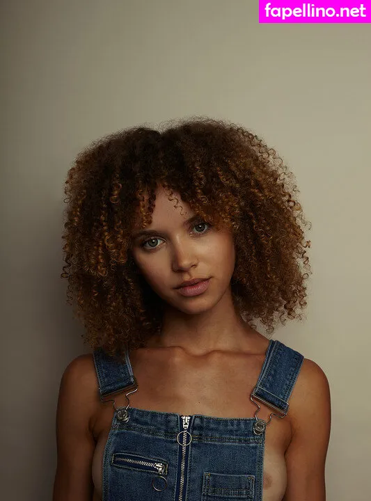 taynarajoy, taynarajoy.silvawolf Nude Leaked OnlyFans Photo #Xh2ttvmQq5