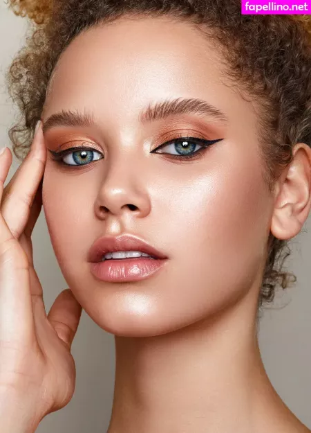 Taynara Wolf OnlyFans Thumbnail #thAgydG8en