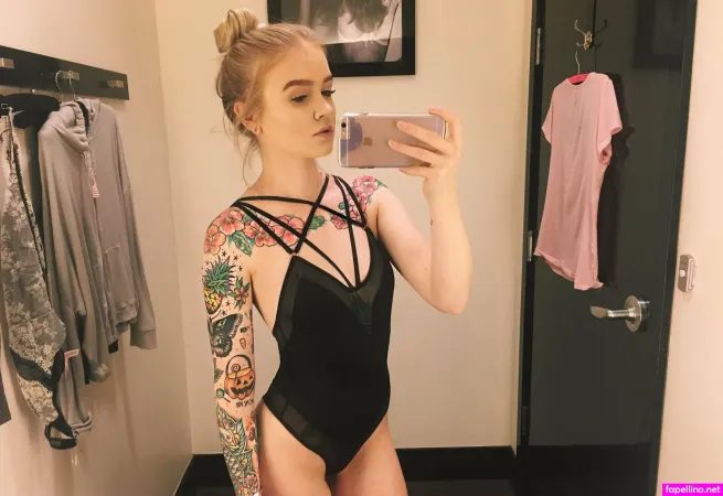 Taysux Taylor Haugen Miller White OnlyFans Thumbnail #IGNXP2zFSt