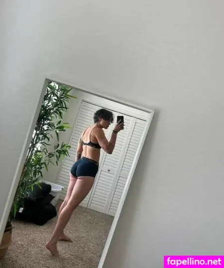 Taytate12 1 OnlyFans Thumbnail #3xORuMw1tK