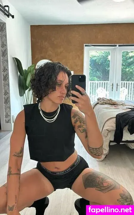 Taytate12 1 OnlyFans Thumbnail #4a0C7qzd7A
