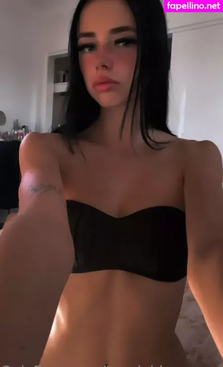 Tayylahhmorggann OnlyFans Thumbnail #uKmF6SySdt