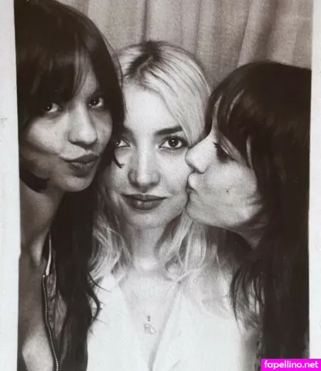 Tchotchke OnlyFans Thumbnail #SKKhmp6Aux