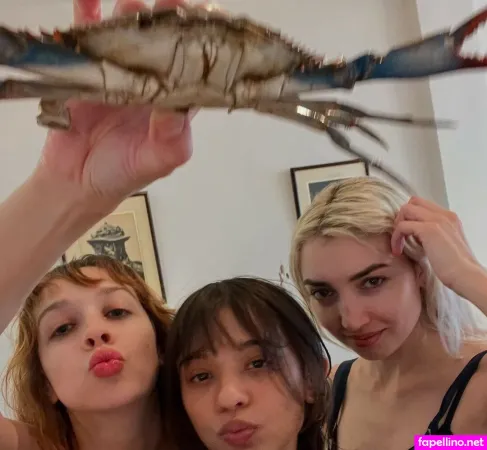 Tchotchke OnlyFans Thumbnail #emQy5yCBdW