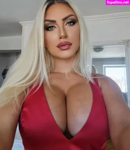 Tea Stosevska OnlyFans Thumbnail #etpoJOlVvC