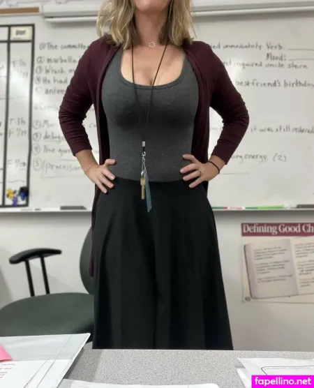 Teachers OnlyFans Thumbnail #dSooniEuPC