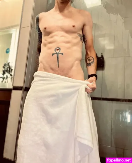 Teaforwinterfree OnlyFans Thumbnail #an0CXLr0Px