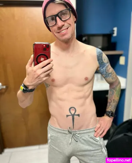 Teaforwinterfree OnlyFans Thumbnail #sA7eOyYRZM