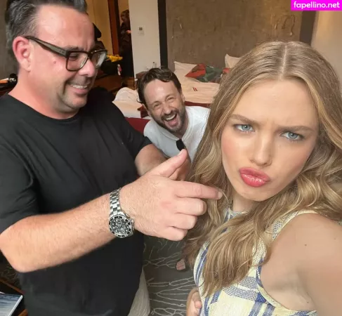 Teagan Croft OnlyFans Thumbnail #SRxHn9aZL7