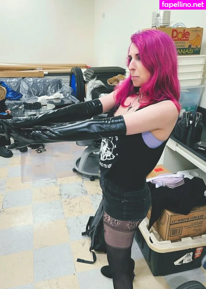 rexlunacosplay, tearexqueen Nude Leaked OnlyFans Photo #AZ43wKO7AK