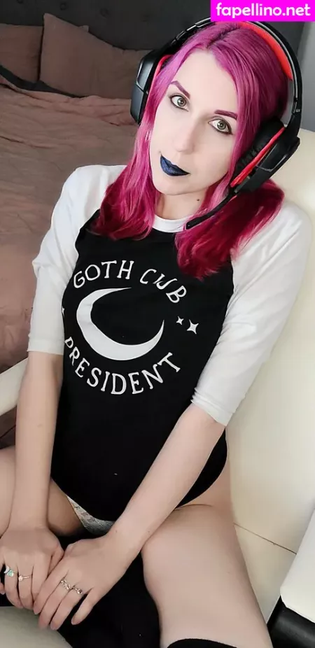 Tearexqueen OnlyFans Thumbnail #bDzxMz6kQS