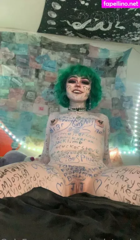 Teasinglytrashed OnlyFans Thumbnail #lKErMfTN3Z