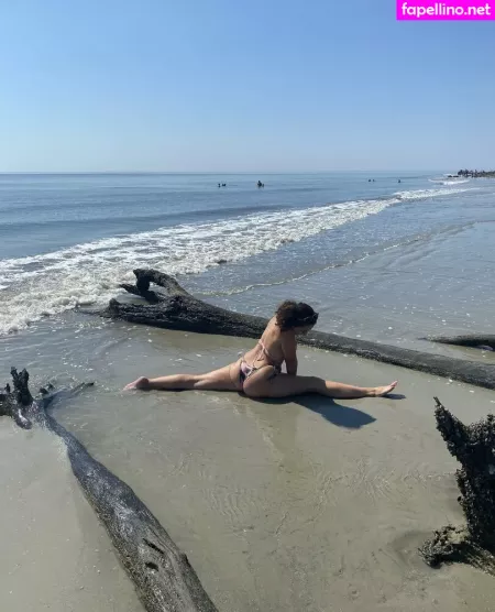 Teasye OnlyFans Thumbnail #dTwyViBgTN