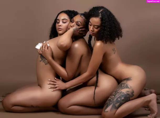 Teatyson OnlyFans Thumbnail #9BsDgh5KXz