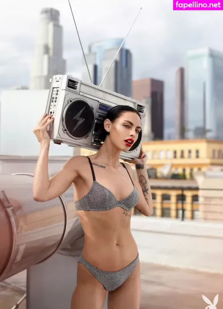 Teela Laroux OnlyFans Thumbnail #sFgydJFXwB