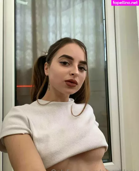Teenybabydolll OnlyFans Thumbnail #ltId4o0UjZ