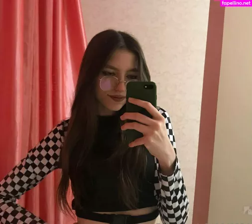 Teenymouse OnlyFans Thumbnail #iMr6x8w4Jv