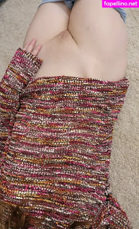 Teenynerdnora OnlyFans Thumbnail #CRPKql03YV