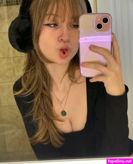 Teenzybella OnlyFans Thumbnail #B1buJvXriS