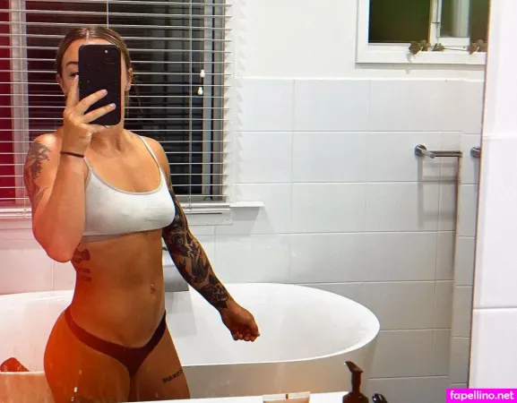 Teeteee16 Main Profile Photo