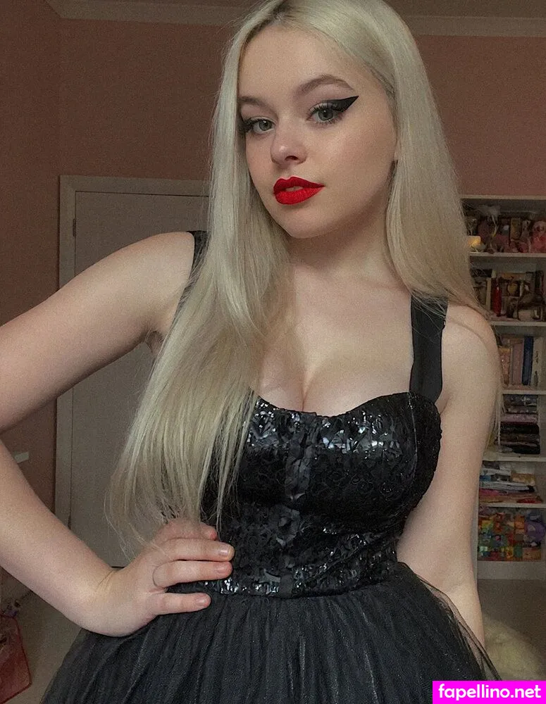 teeteetoni03_, themotionoftheocean1 Nude Leaked OnlyFans Photo #CxgtJSGaC8