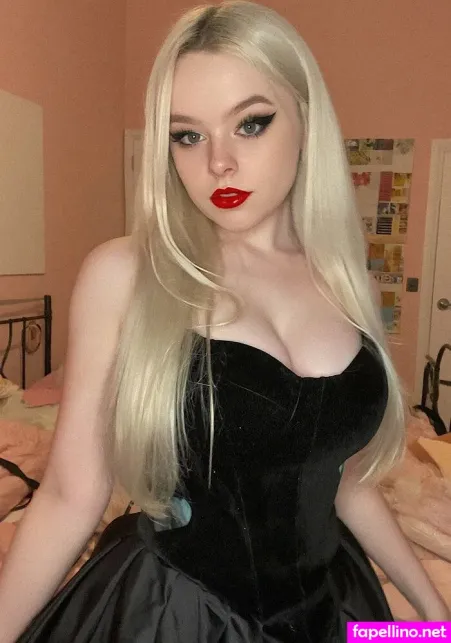 Teeteetoni03 1 OnlyFans Thumbnail #YDPXSOKUEl