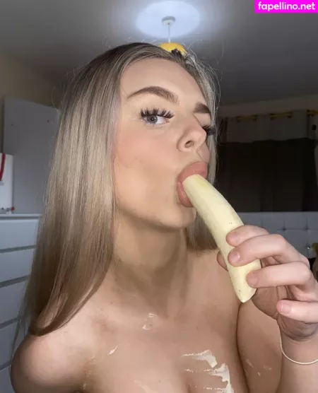 Teeteexoxo 1 OnlyFans Thumbnail #YwZNCFyxUw