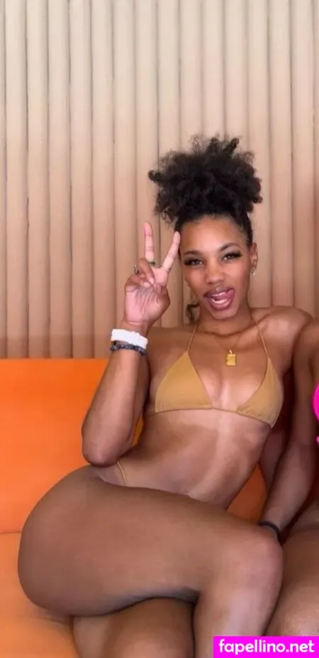 Telleyyyy OnlyFans Thumbnail #GwSggXv6eZ