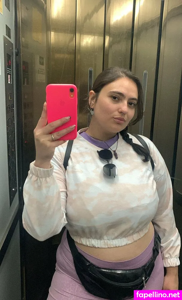 tellmegaia, thia.megia Nude Leaked OnlyFans Photo #b8hUPg7gUn